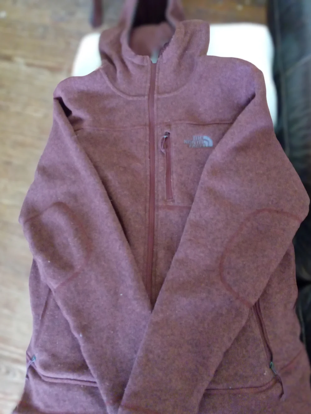 The North Face Men's Hooded Fleece Jacket - Rose Brown